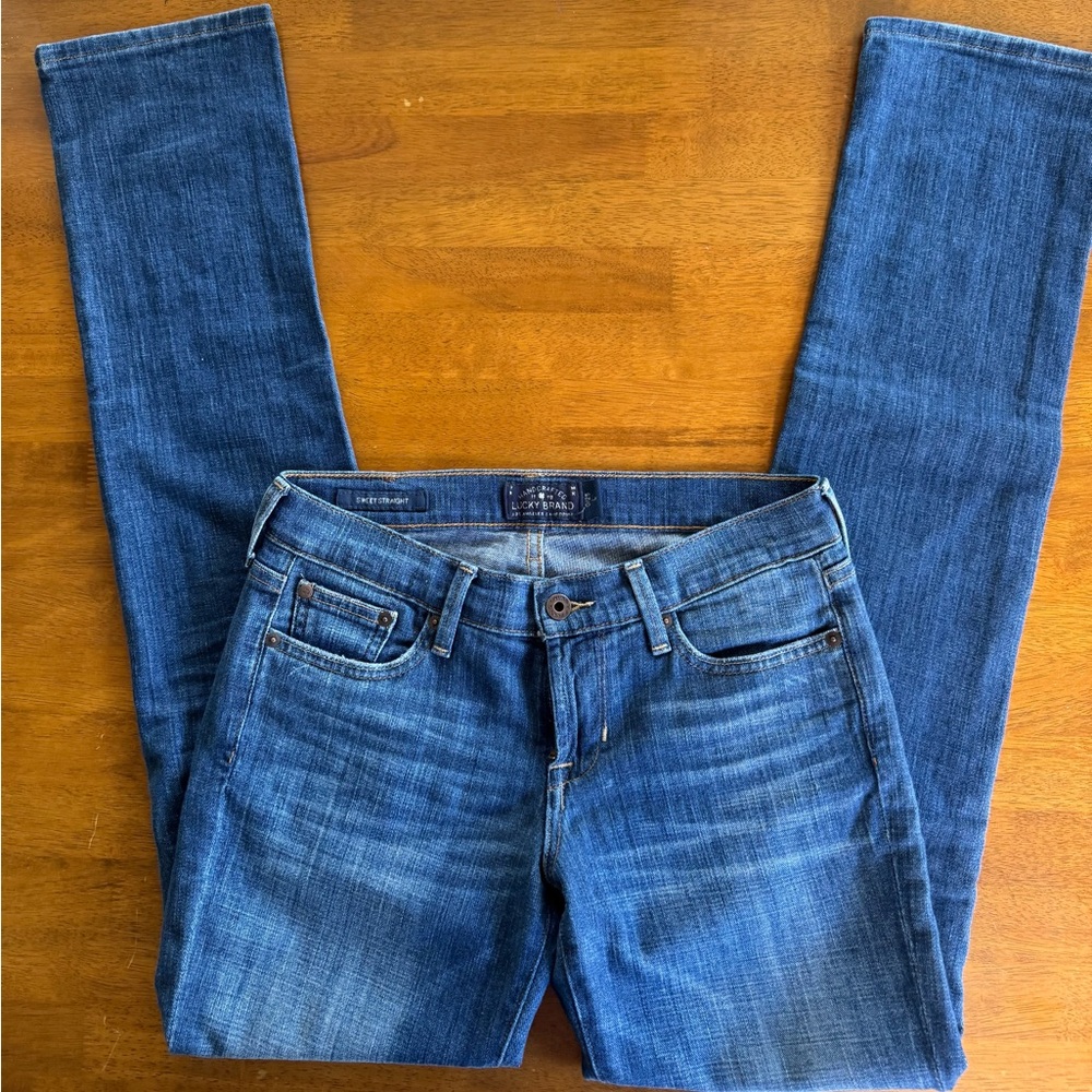 Women’s LUCKY Brand Jeans, Size 0/25L, Sweet Straight.